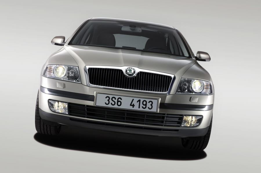  Skoda Octavia (1Z) 2004 года  (фото 28 из 38)